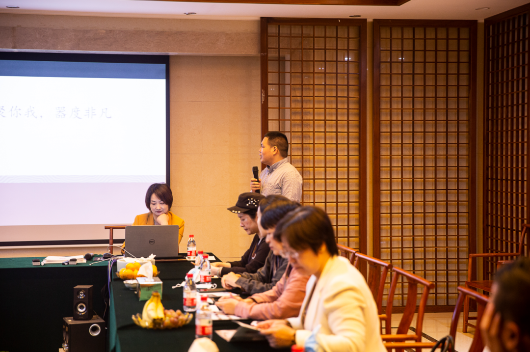 熱烈歡迎中國評茶師 · 茶藝師同學(xué)聯(lián)誼會的老師們到訪漢唐臺州總部插圖7